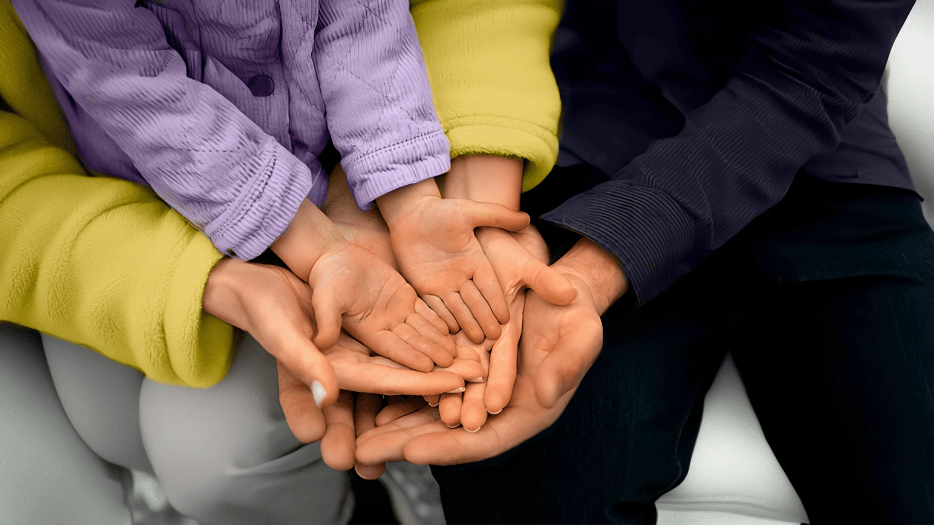 Доторкнись до стосунків